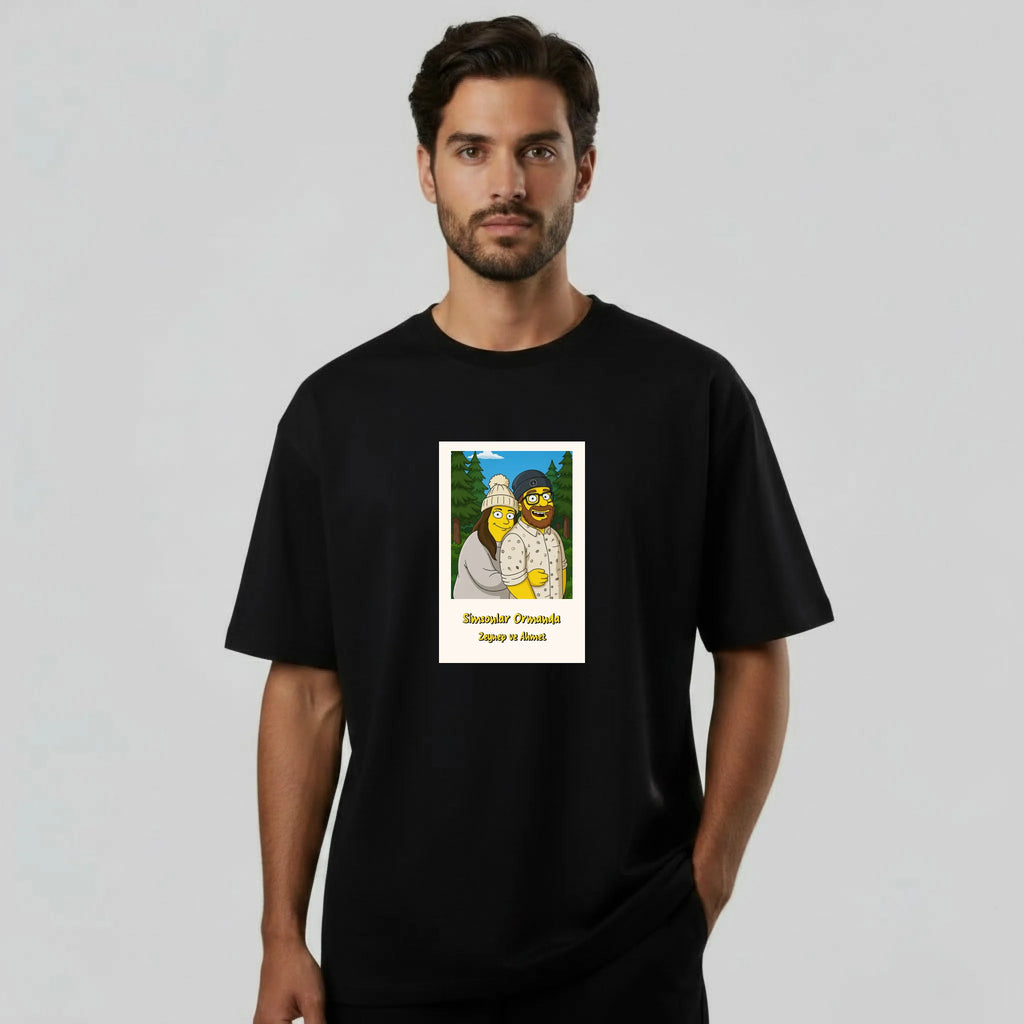 gemini-2.5-flash-image_aynı_görsel_aynı_tişört_manken_farklı_bir_erkek_manken_olsun-0